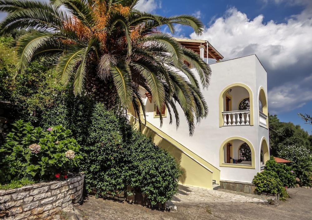 Dionysos Apartments Apraos Exterior foto