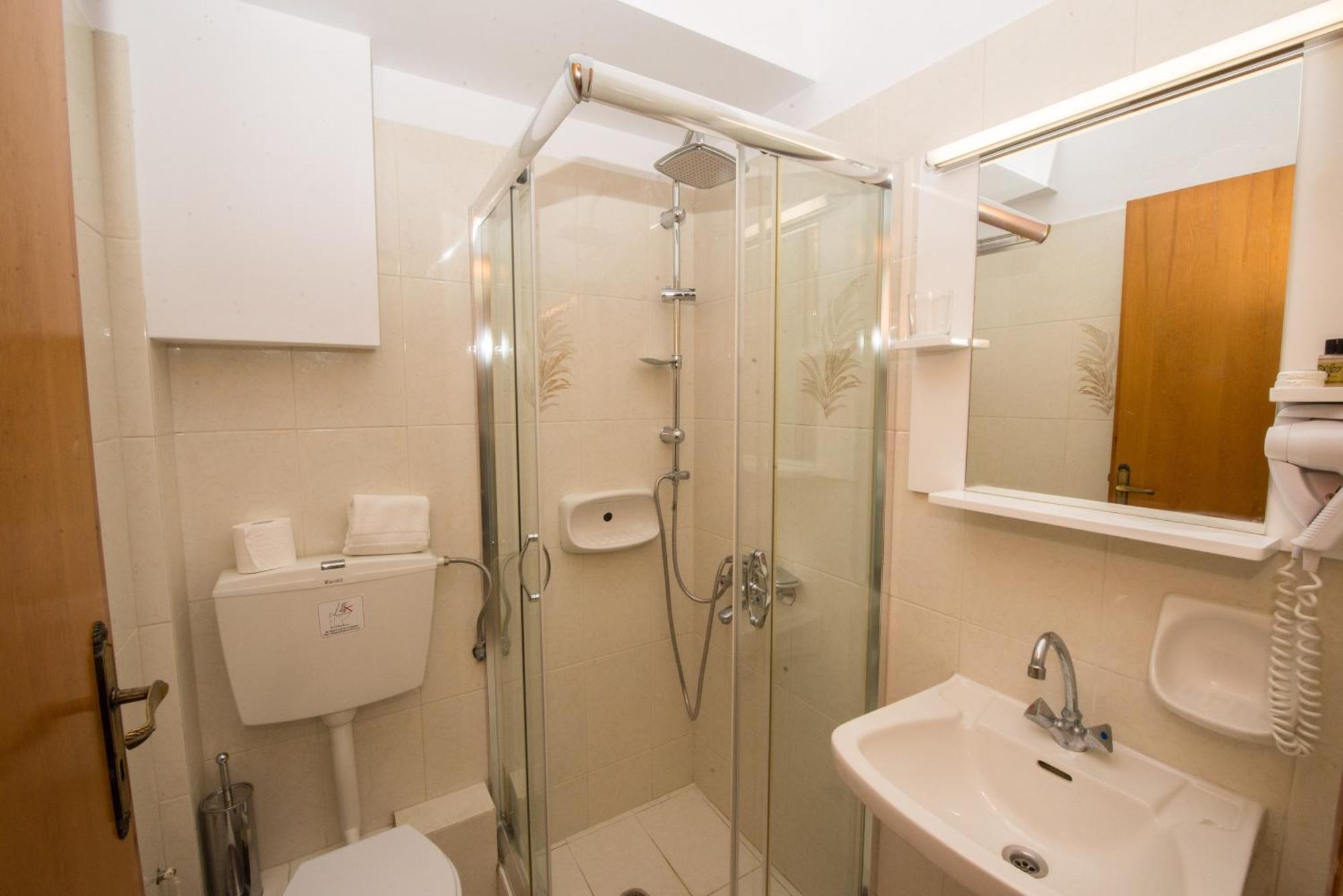 Dionysos Apartments Apraos Habitación foto